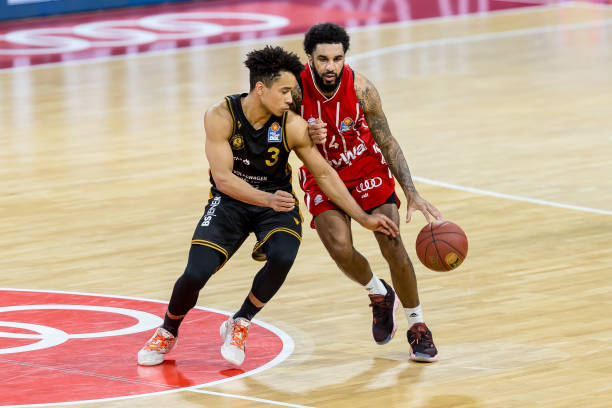 与运动损伤 与运动损伤