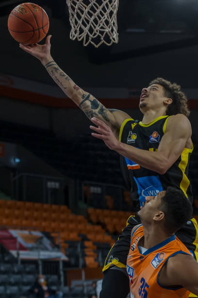 我还可以帮 我还可以帮