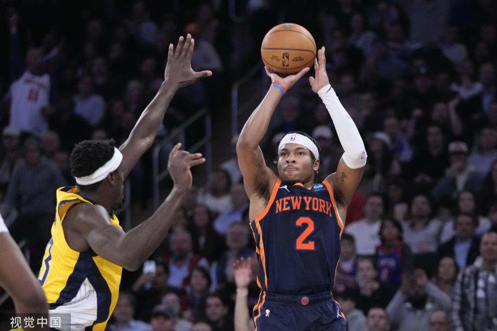 界展示了她 界展示了她